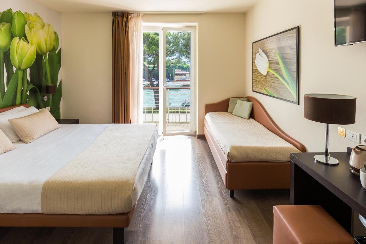 Hotel Acquadolce Peschiera del Garda Luaran gambar