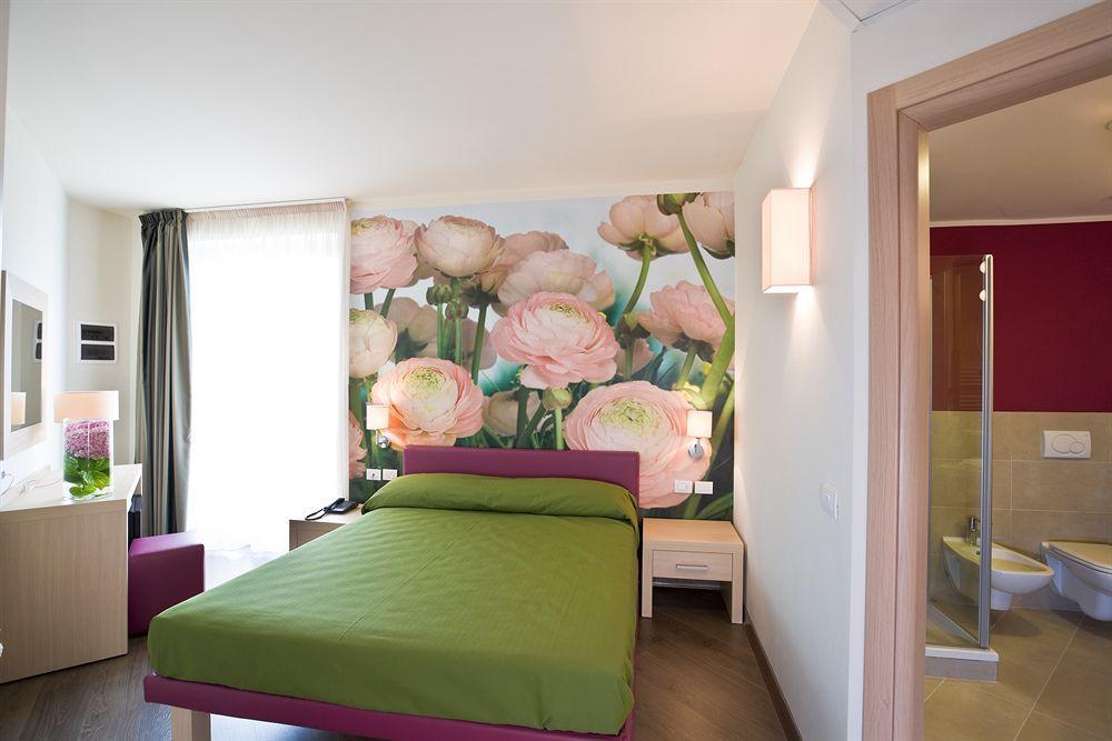 Hotel Acquadolce Peschiera del Garda Luaran gambar