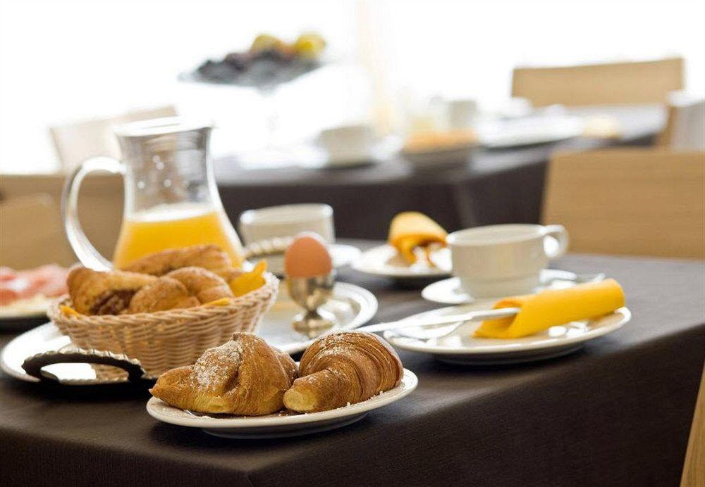 Hotel Acquadolce Peschiera del Garda Luaran gambar