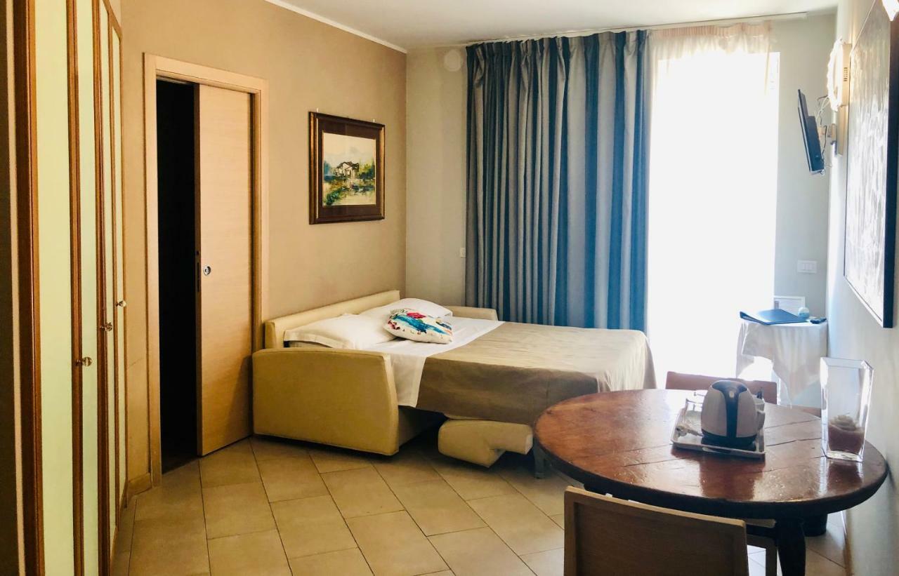 Hotel Acquadolce Peschiera del Garda Luaran gambar